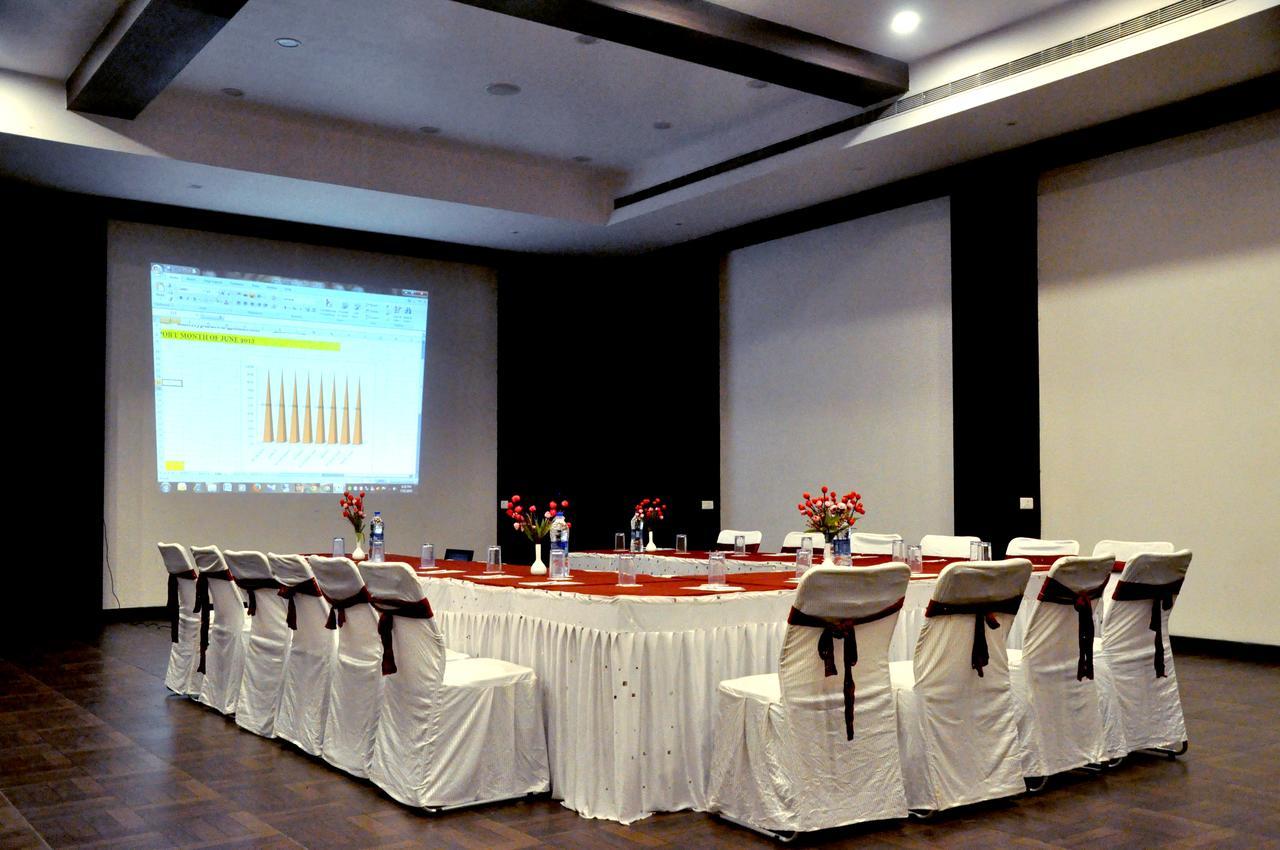 Hotel Suncity Palace Jharsuguda Zewnętrze zdjęcie