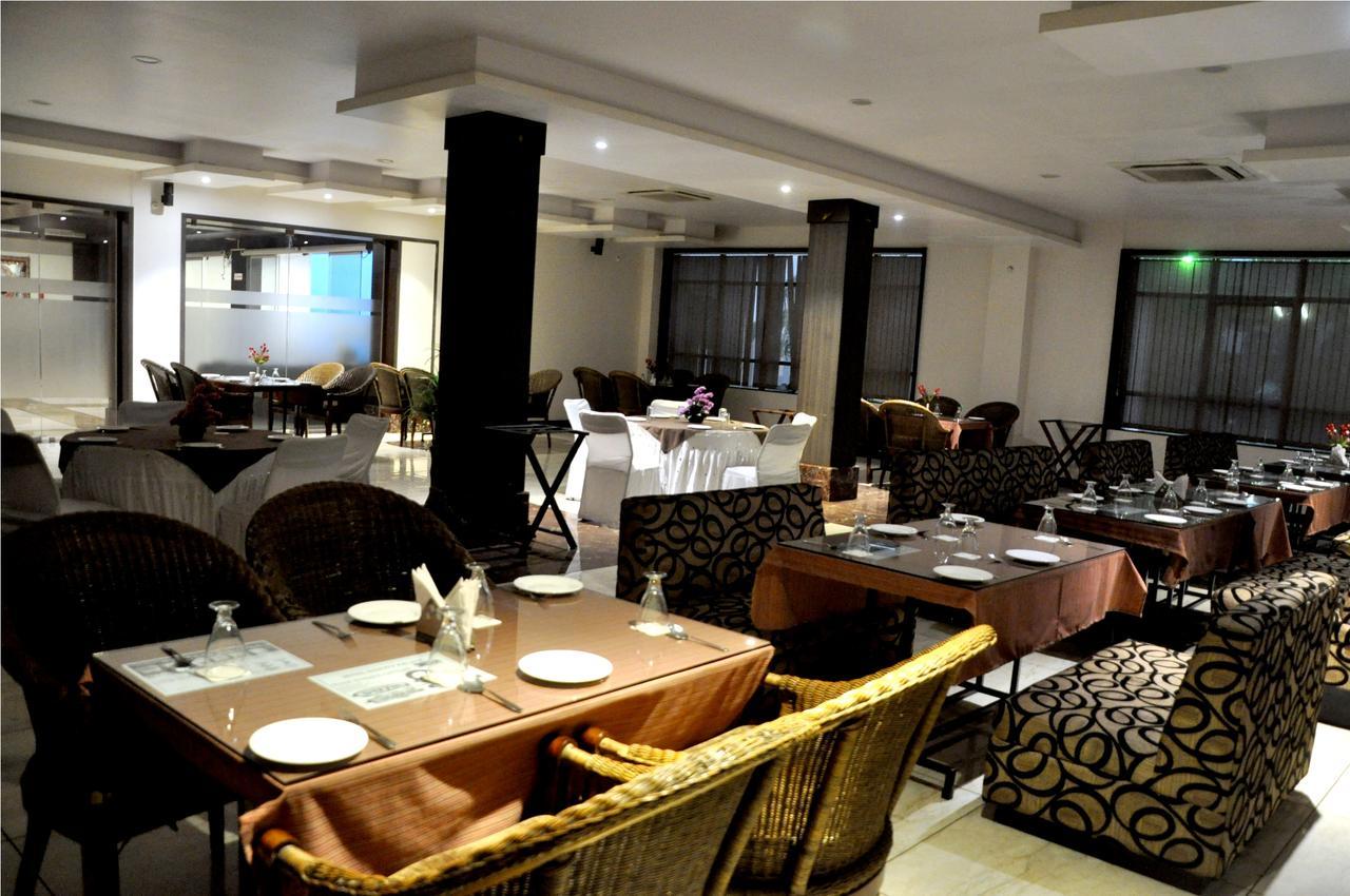 Hotel Suncity Palace Jharsuguda Zewnętrze zdjęcie