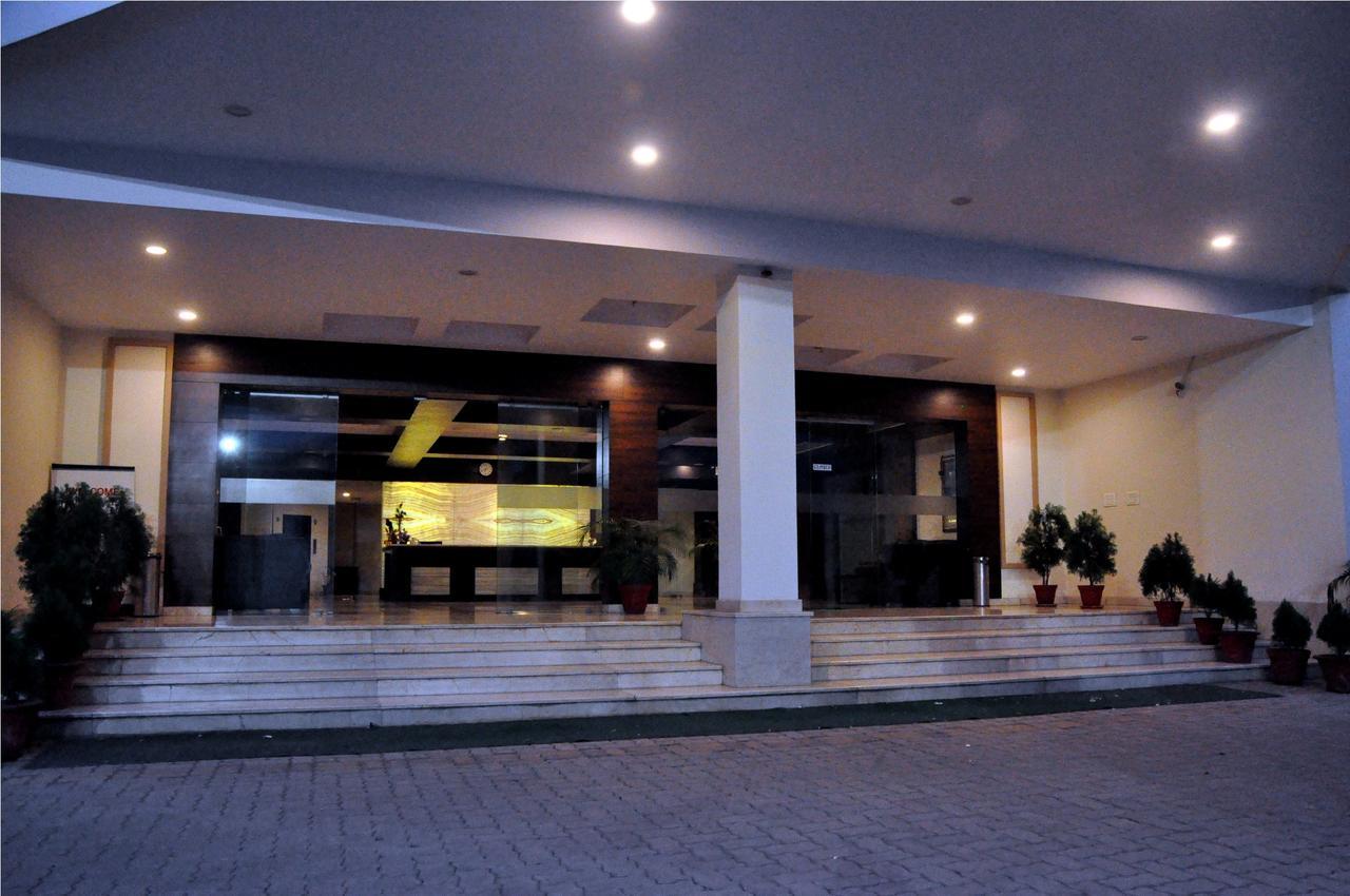 Hotel Suncity Palace Jharsuguda Zewnętrze zdjęcie
